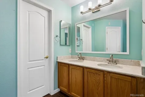 21147 Hawthorne Lane Parker CO 80138