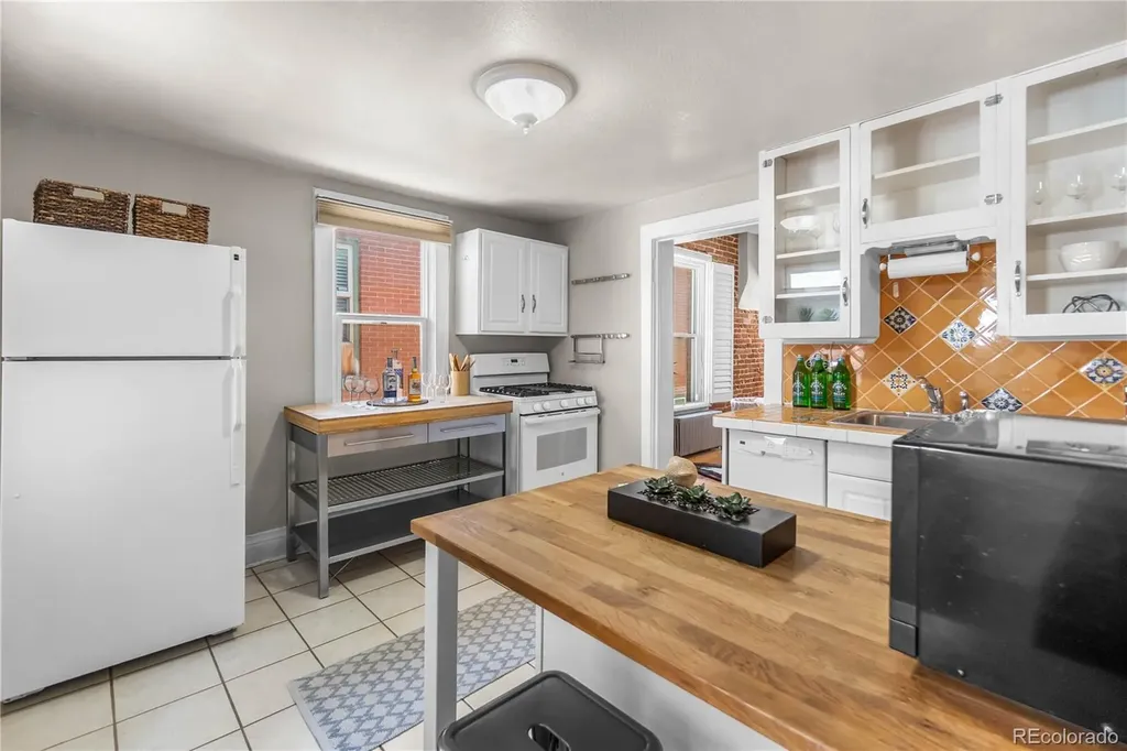 4222 Umatilla Street Denver CO 80211