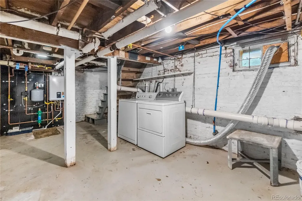 4222 Umatilla Street Denver CO 80211