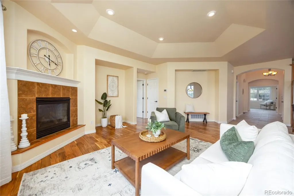 2504 Pine Valley View Colorado Springs CO 80920