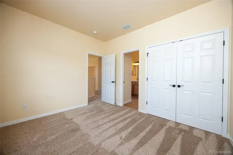 2504 Pine Valley View Colorado Springs CO 80920