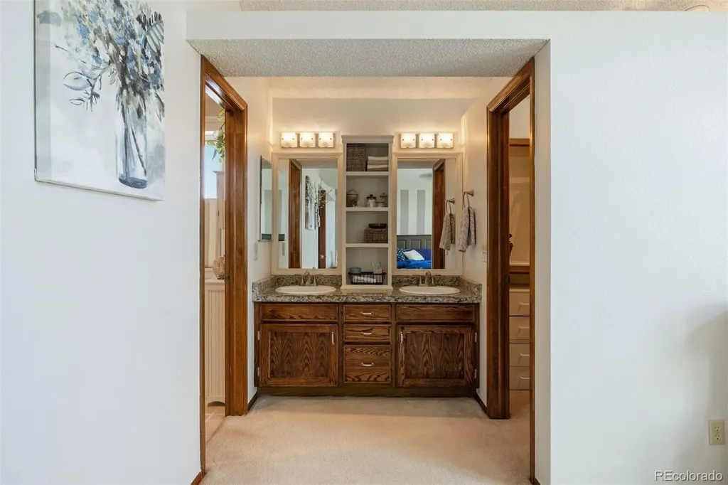 4842 S Bahama Way Aurora CO 80015
