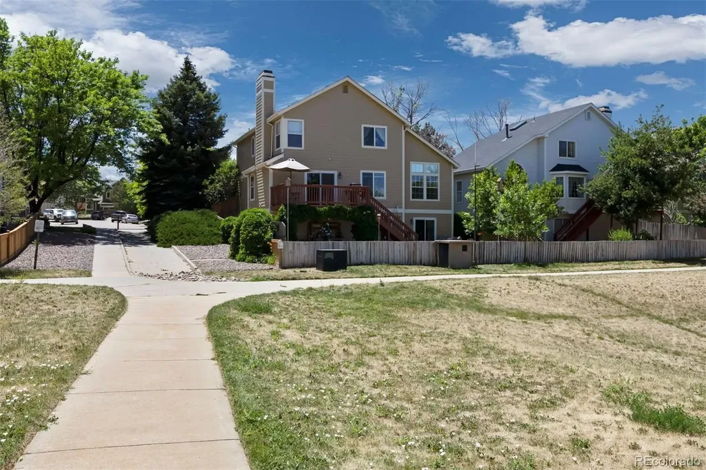 4842 S Bahama Way Aurora CO 80015