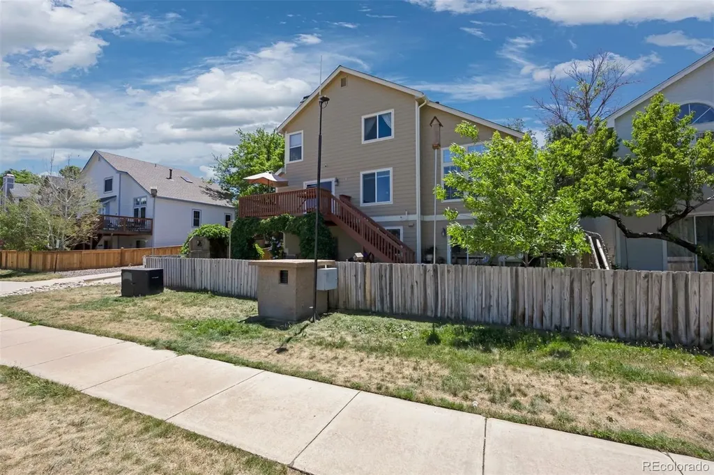 4842 S Bahama Way Aurora CO 80015