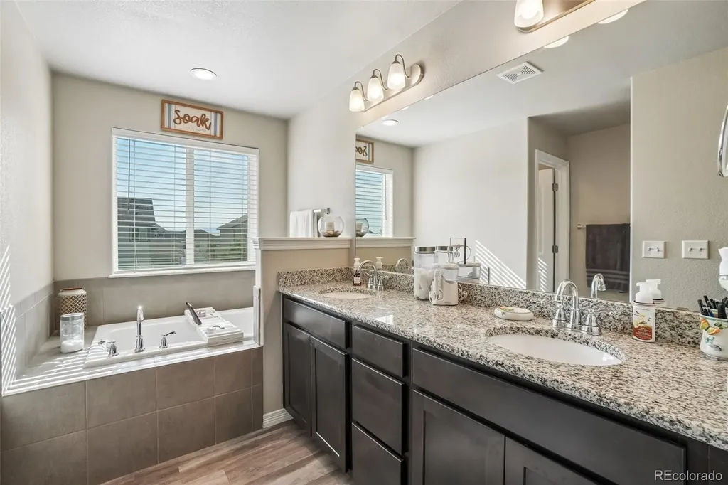 4988 Priors Drive Windsor CO 80550