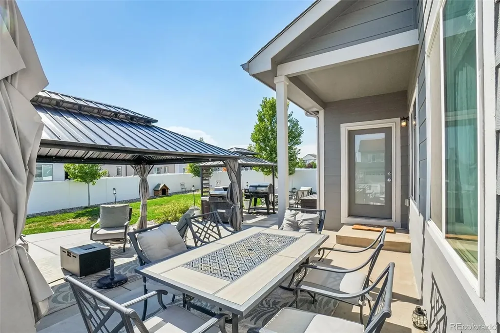 4988 Priors Drive Windsor CO 80550