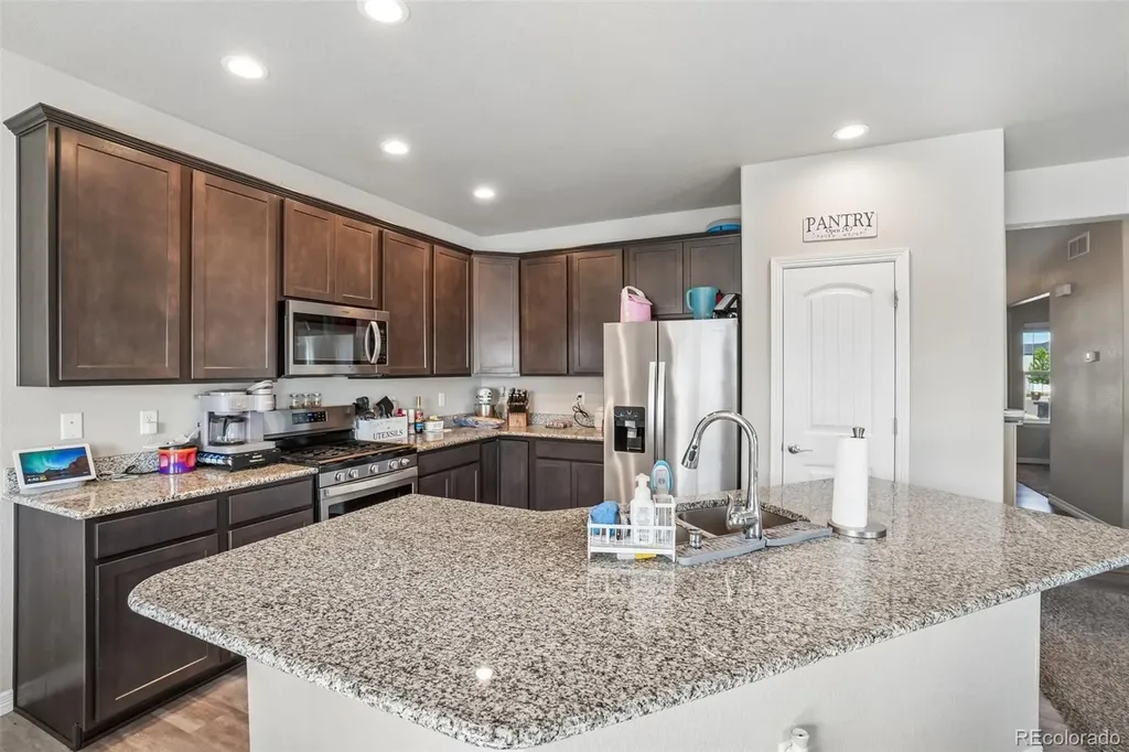 4988 Priors Drive Windsor CO 80550