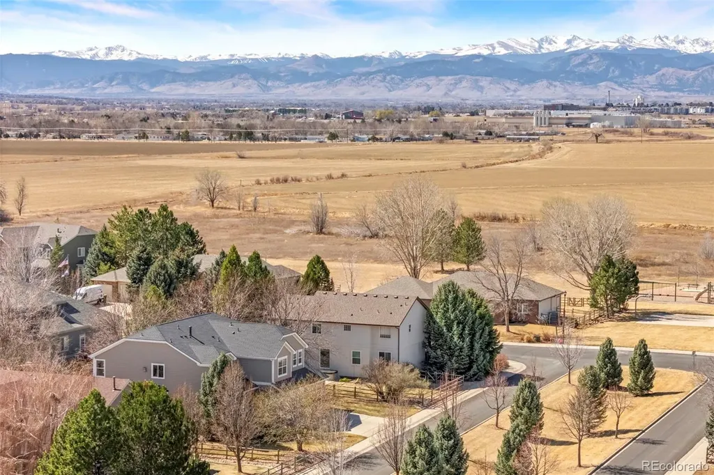 2080 Pearl Howlett Road Longmont CO 80504
