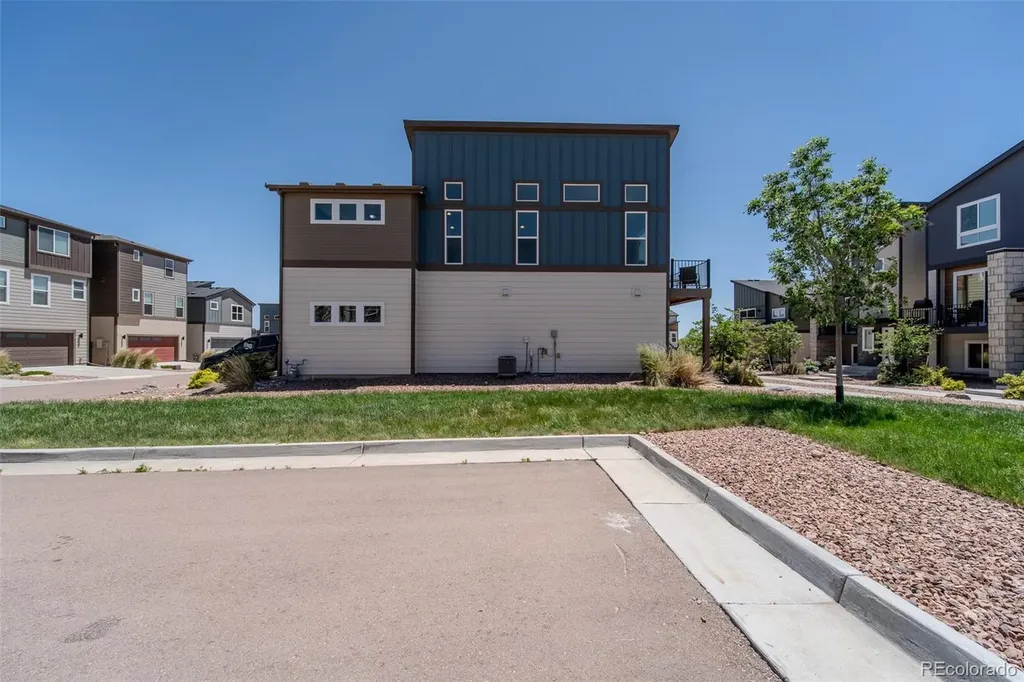 7243 Rosa Belle Heights Colorado Springs CO 80922