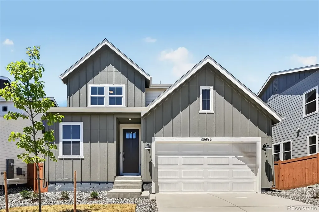 28425 E 4th Avenue Watkins CO 80137