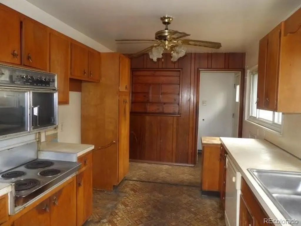 3015 Quebec Street Denver CO 80207