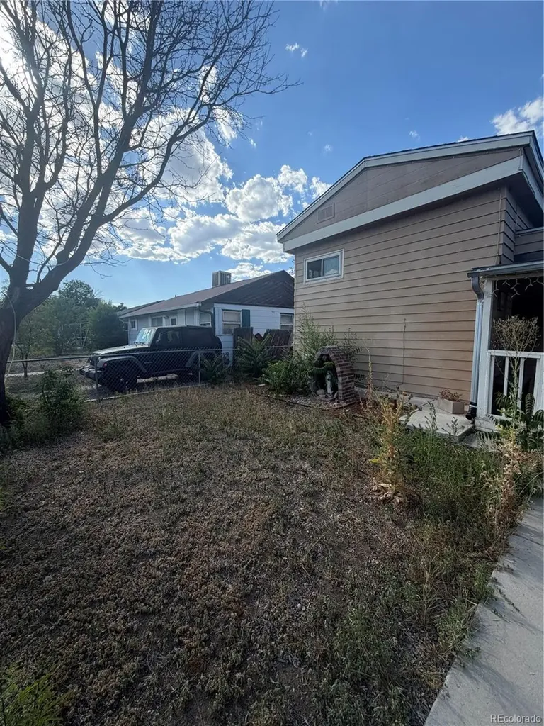 4221 E 69th Place Commerce City CO 80022