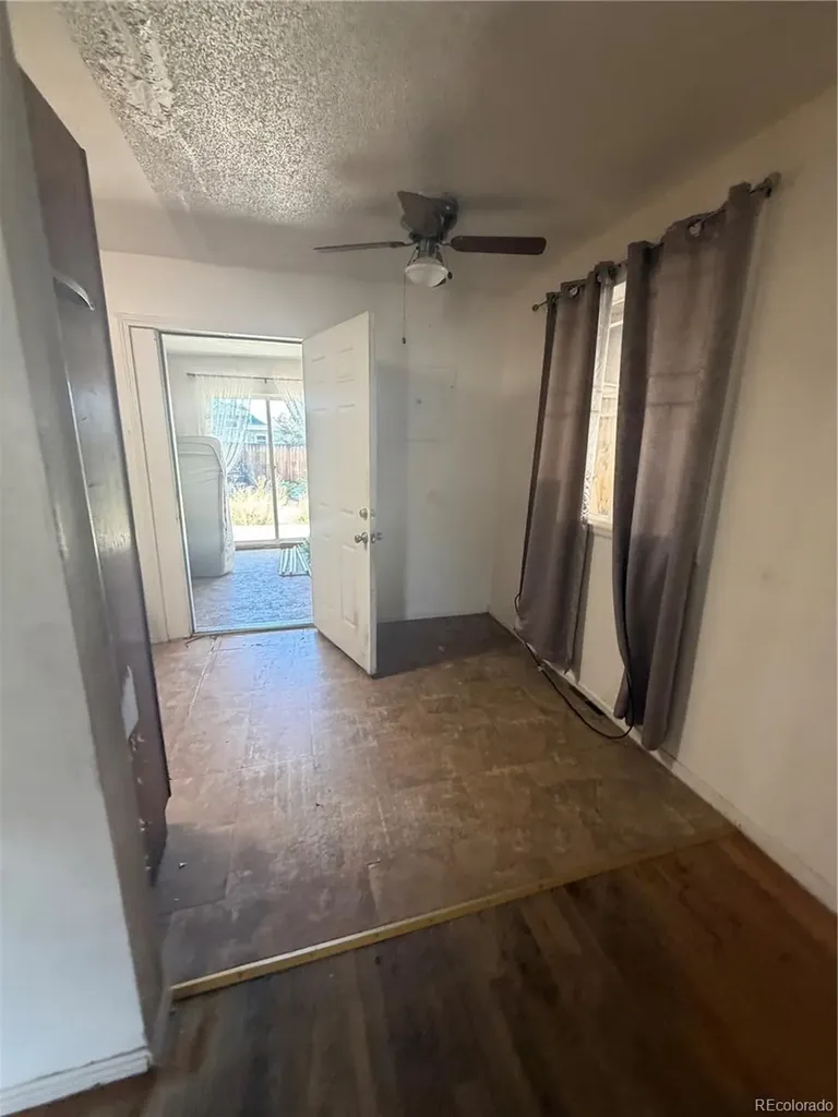 4221 E 69th Place Commerce City CO 80022