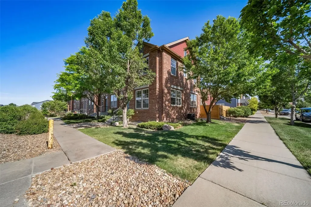 23372 E Chenango Place Aurora CO 80016