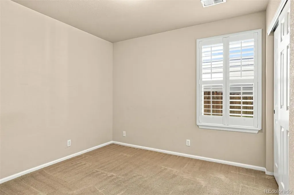 5526 Lewiston Street Denver CO 80239