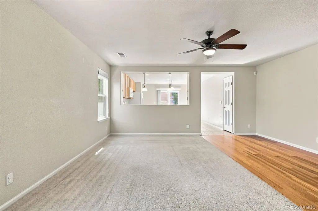 5526 Lewiston Street Denver CO 80239