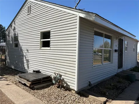 1989 Beeler Street Aurora CO 80010