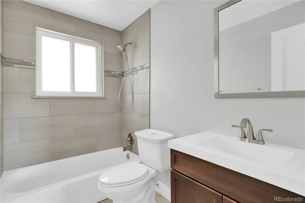 9204 W Colorado Avenue Lakewood CO 80232