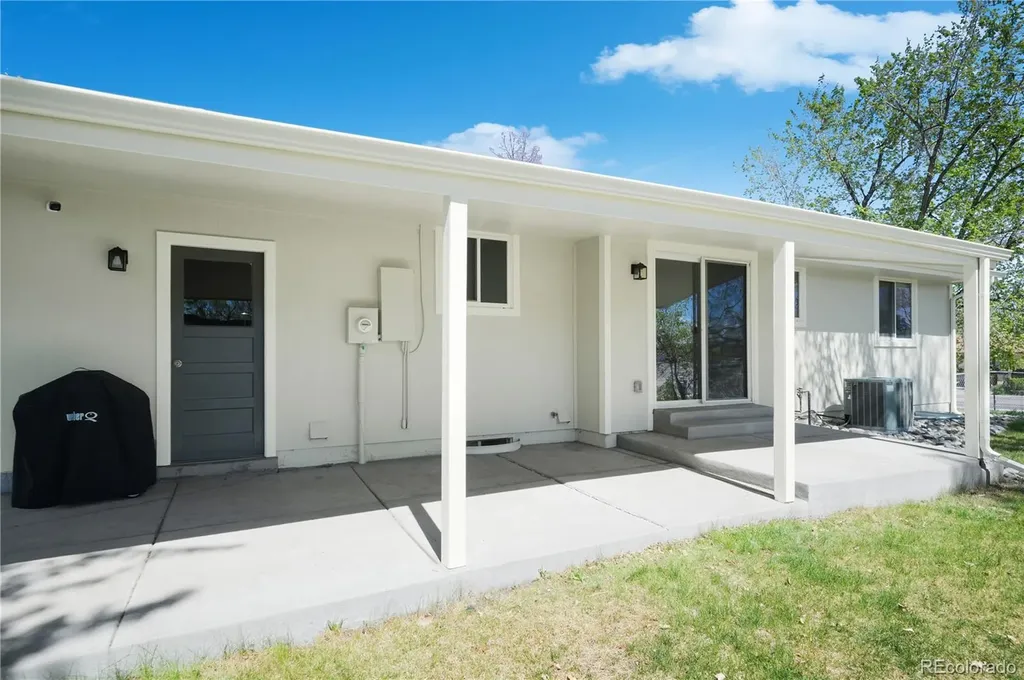 9204 W Colorado Avenue Lakewood CO 80232