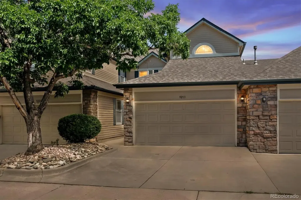 9213 W Coco Place Littleton CO 80128
