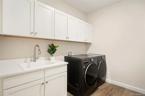 7110 S White Crow Way Aurora CO 80016