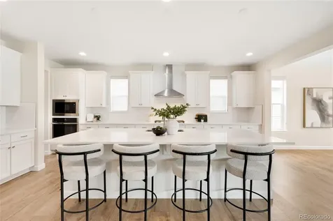 7110 S White Crow Way Aurora CO 80016