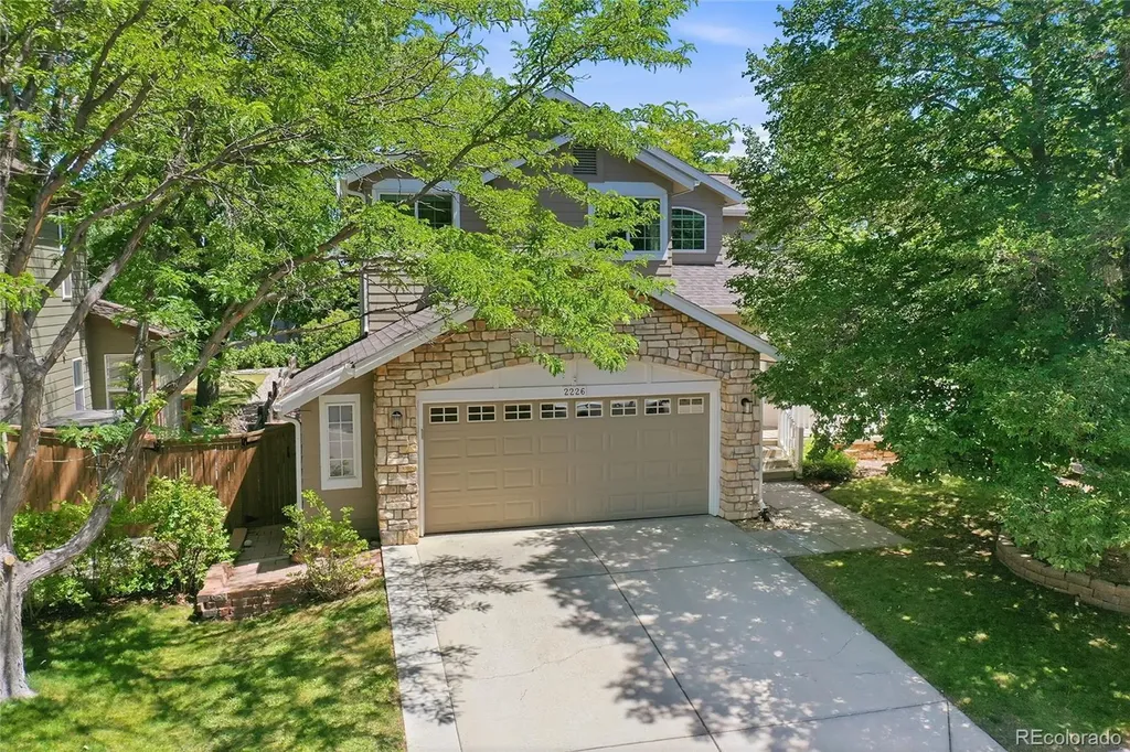 2226 Weatherstone Circle Highlands Ranch CO 80126