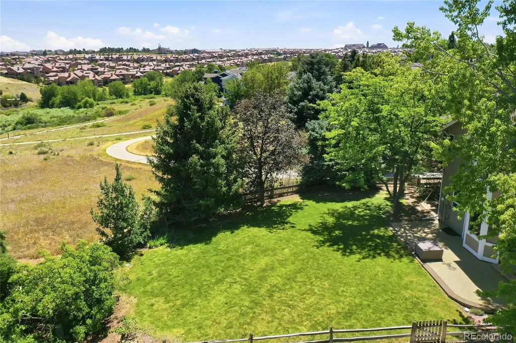 2226 Weatherstone Circle Highlands Ranch CO 80126