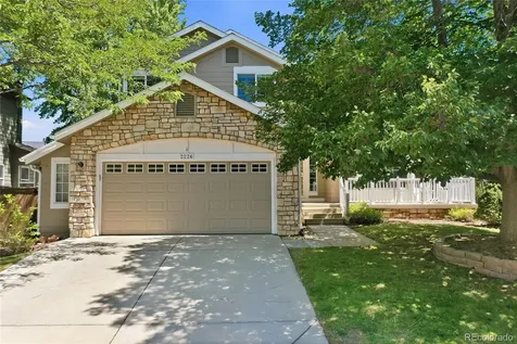 2226 Weatherstone Circle Highlands Ranch CO 80126