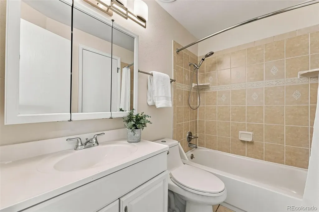 11522 Kendall Street Westminster CO 80020