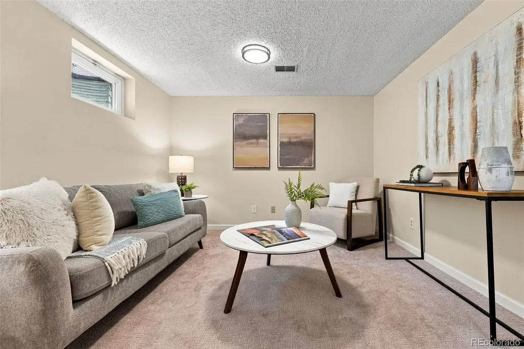 11522 Kendall Street Westminster CO 80020