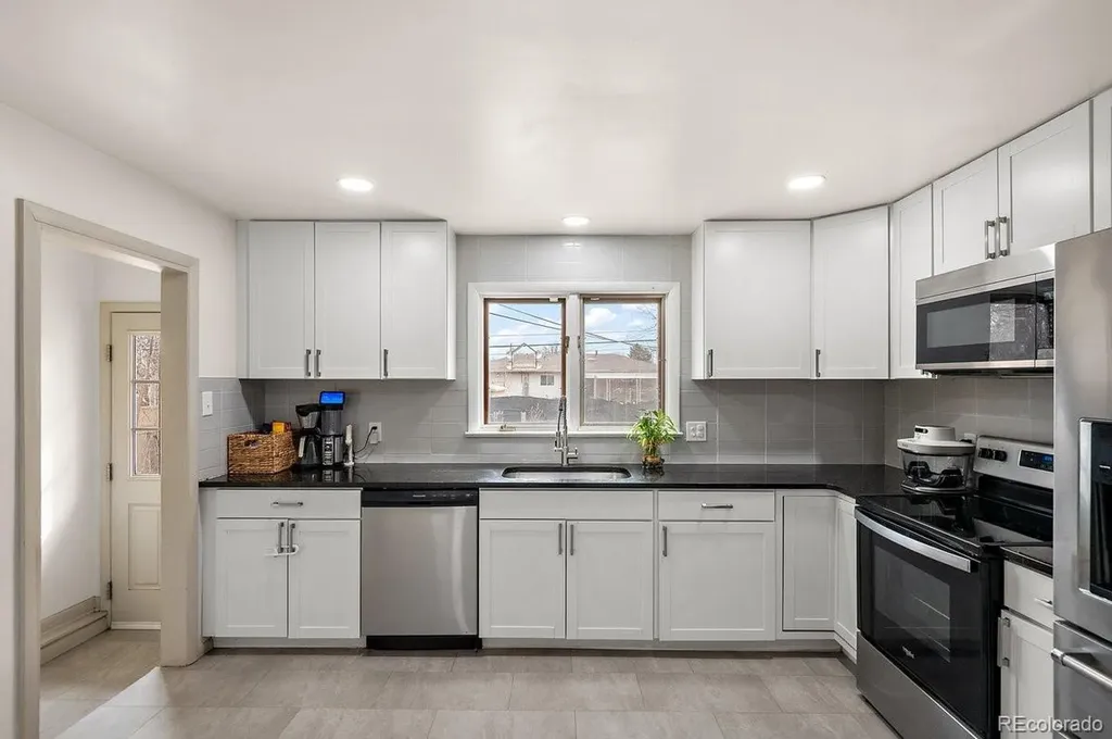 151 Cornell Circle Pueblo CO 81005