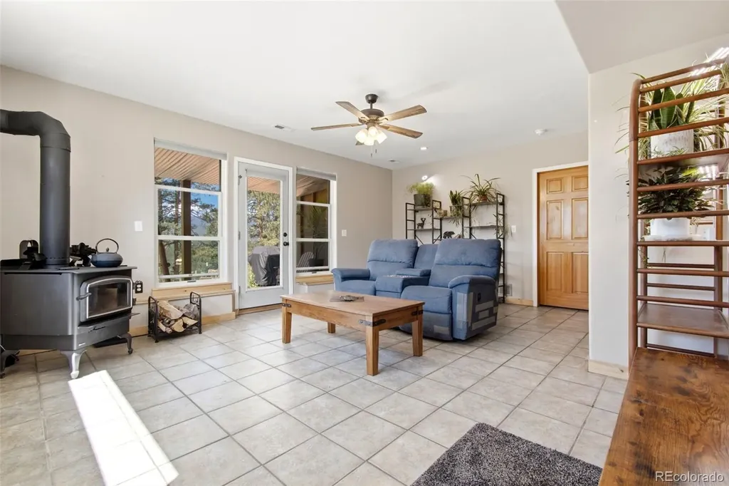 278 Hayes Street Bailey CO 80421