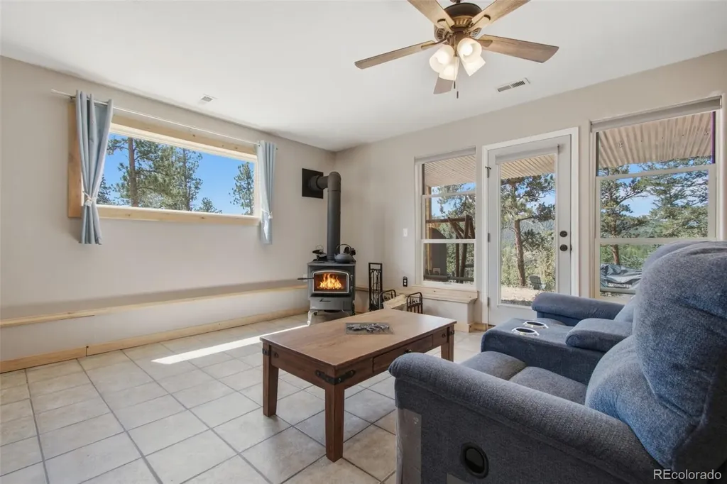 278 Hayes Street Bailey CO 80421