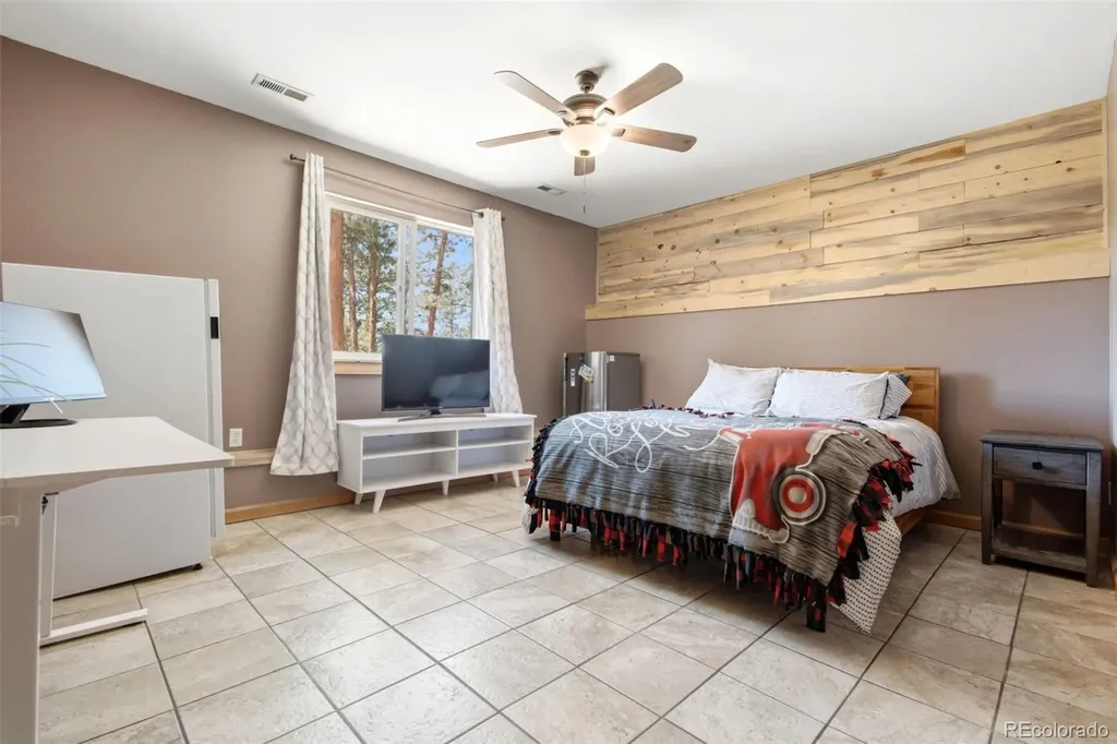 278 Hayes Street Bailey CO 80421