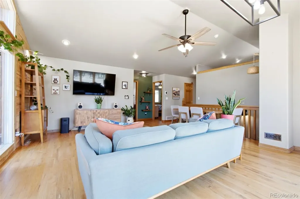 278 Hayes Street Bailey CO 80421
