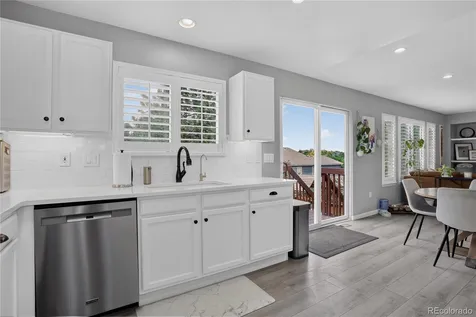 9576 High Cliffe Street Littleton CO 80129