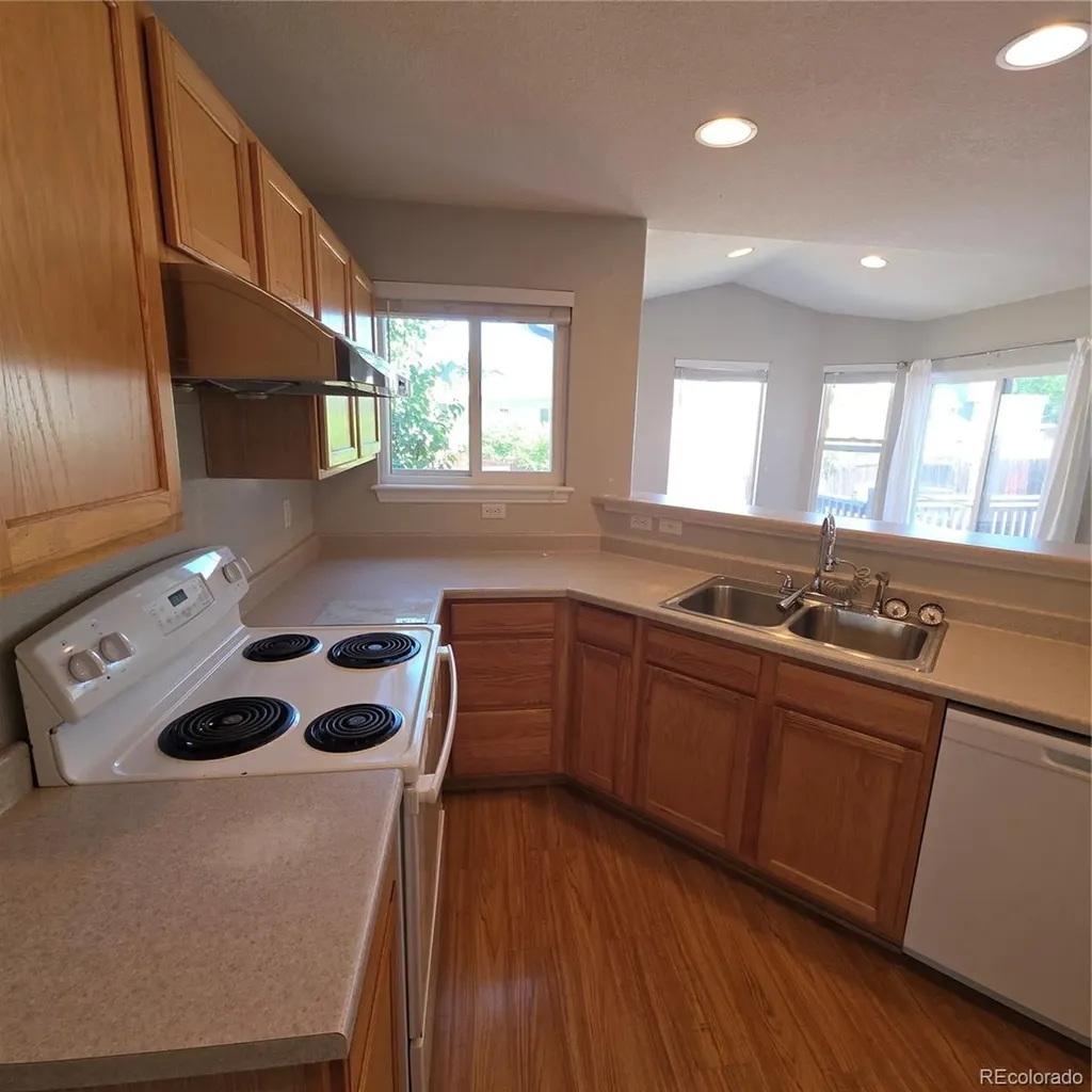 2866 S Tower Way Aurora CO 80013
