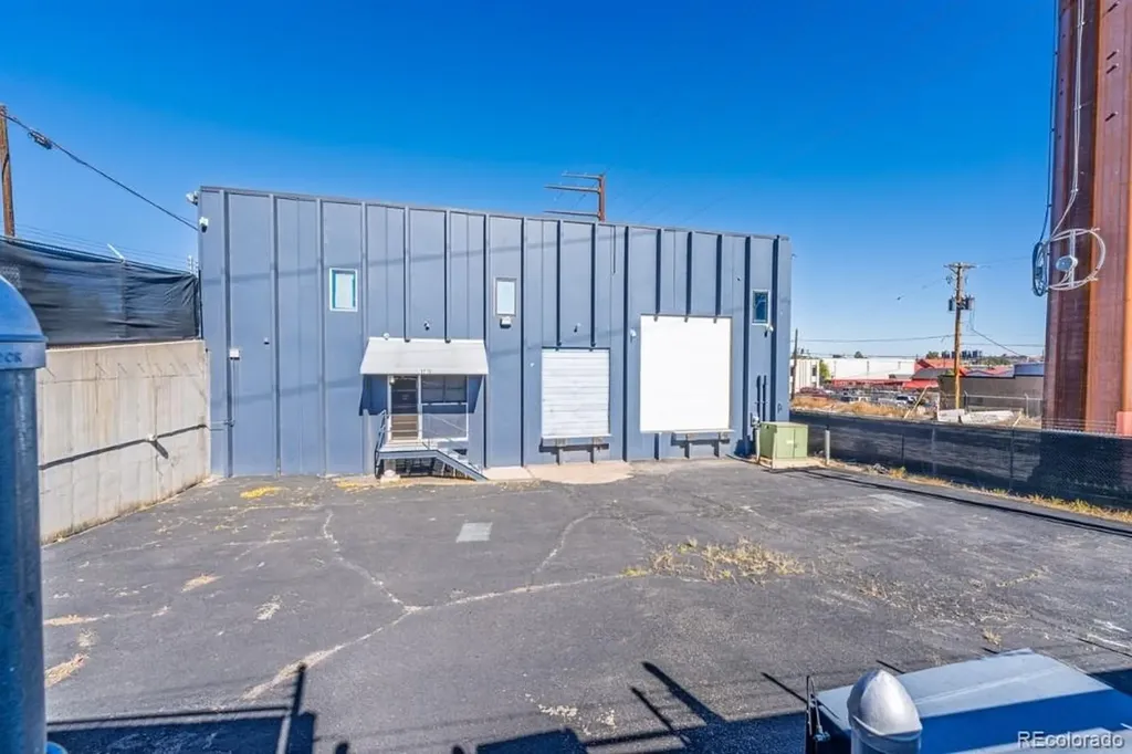 1270 S Lipan Street Denver CO 80223