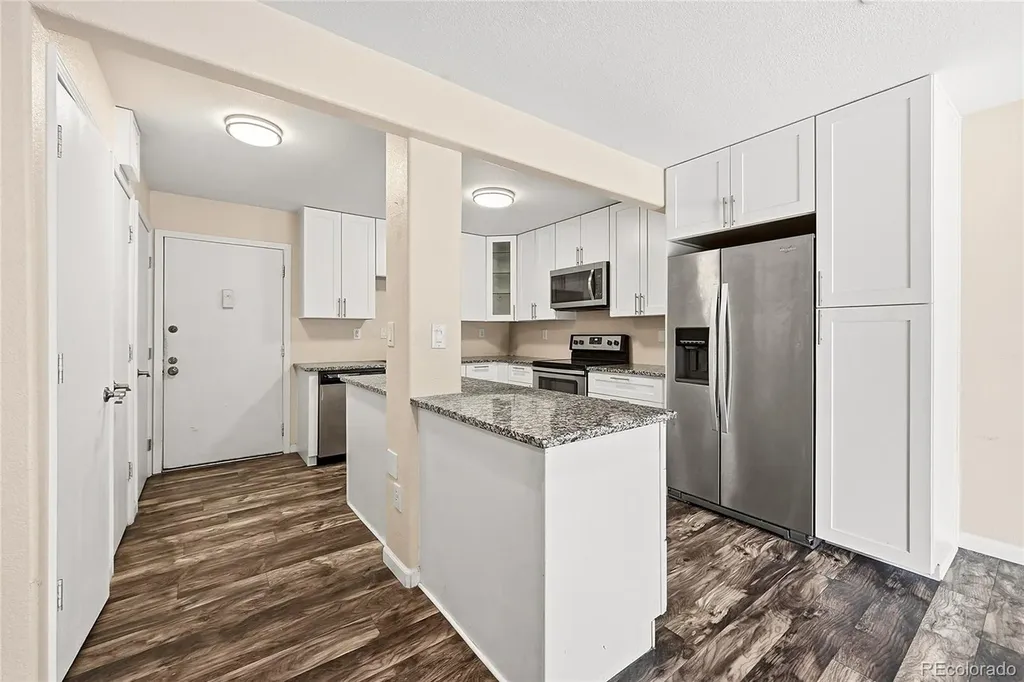 4896 S Dudley Street Littleton CO 80123