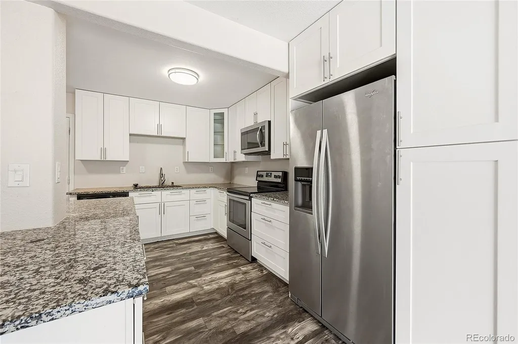 4896 S Dudley Street Littleton CO 80123