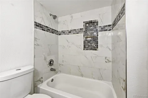 4896 S Dudley Street Littleton CO 80123
