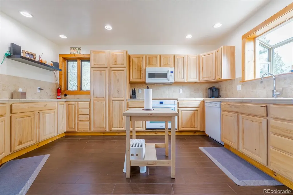 8221 Remington Road Como CO 80432