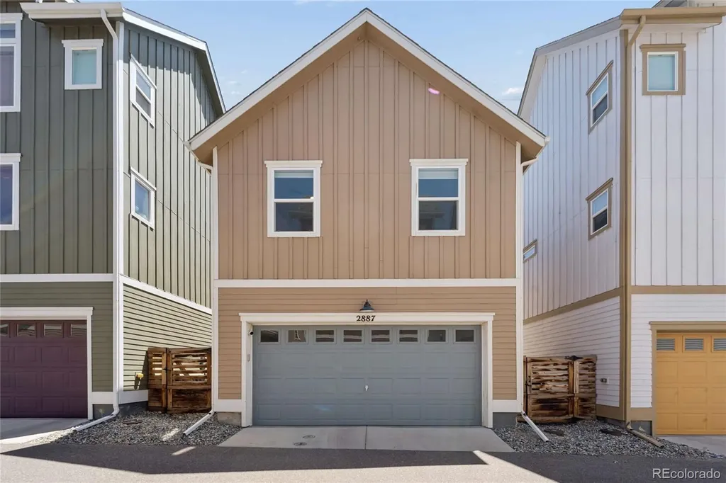 2887 S Fox Street Englewood CO 80110