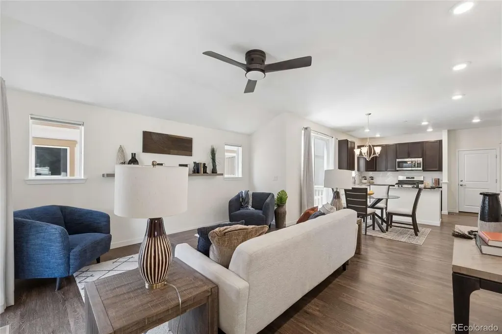 2887 S Fox Street Englewood CO 80110