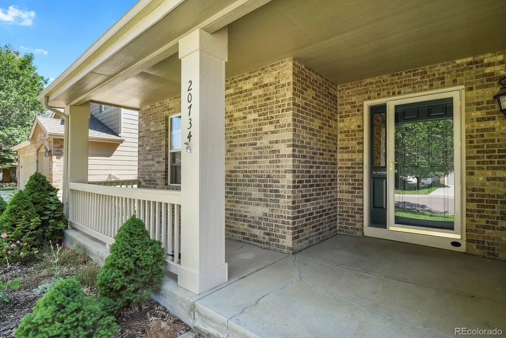 20734 E Peakview Place Aurora CO 80016