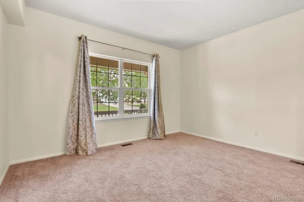 20734 E Peakview Place Aurora CO 80016