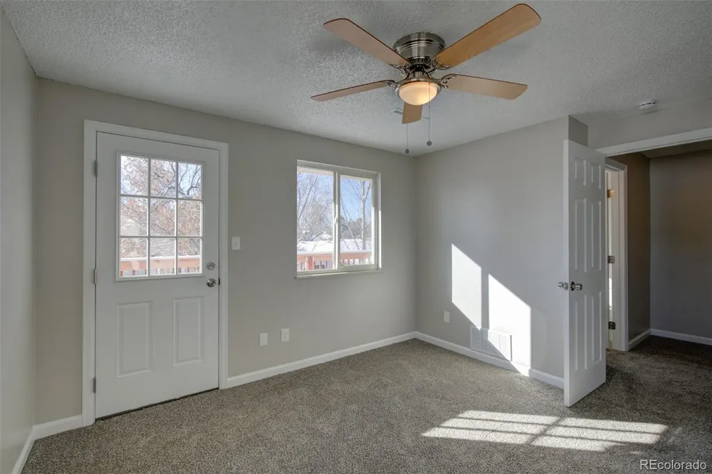 1325 Merl Place Longmont CO 80501