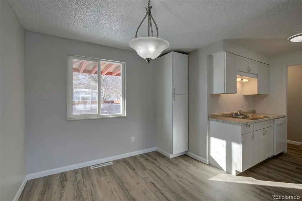 1325 Merl Place Longmont CO 80501