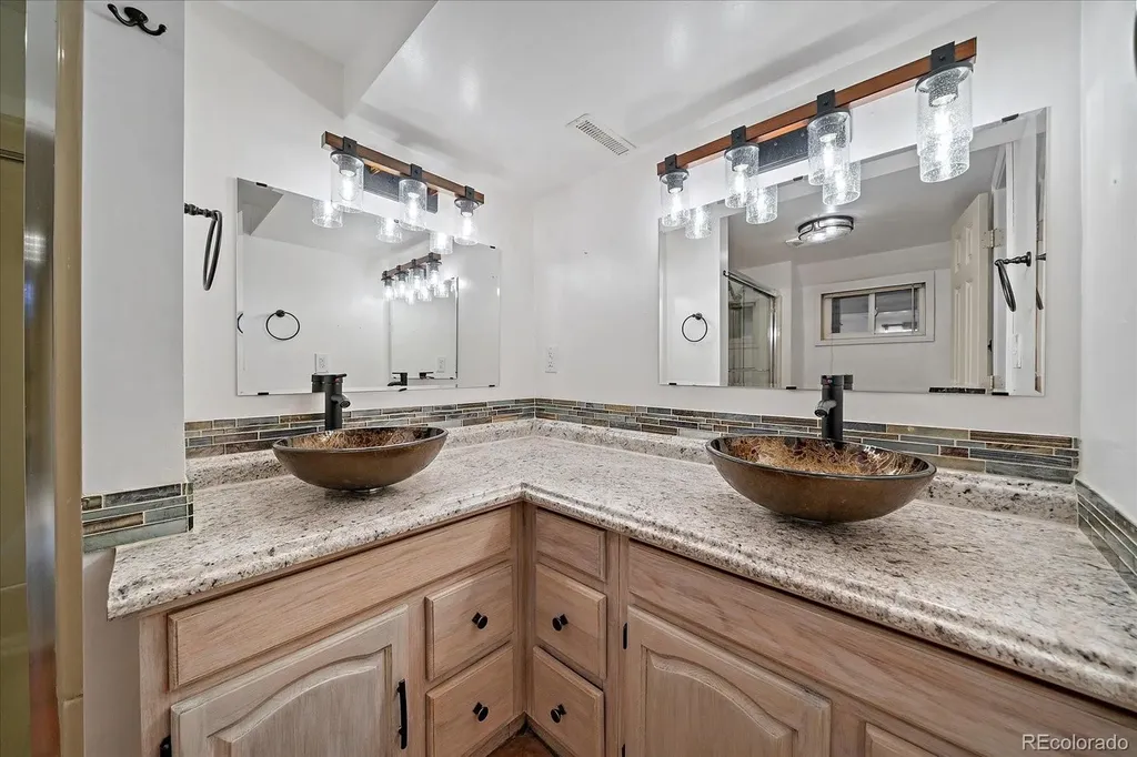 30 Circle Drive Castle Rock CO 80104